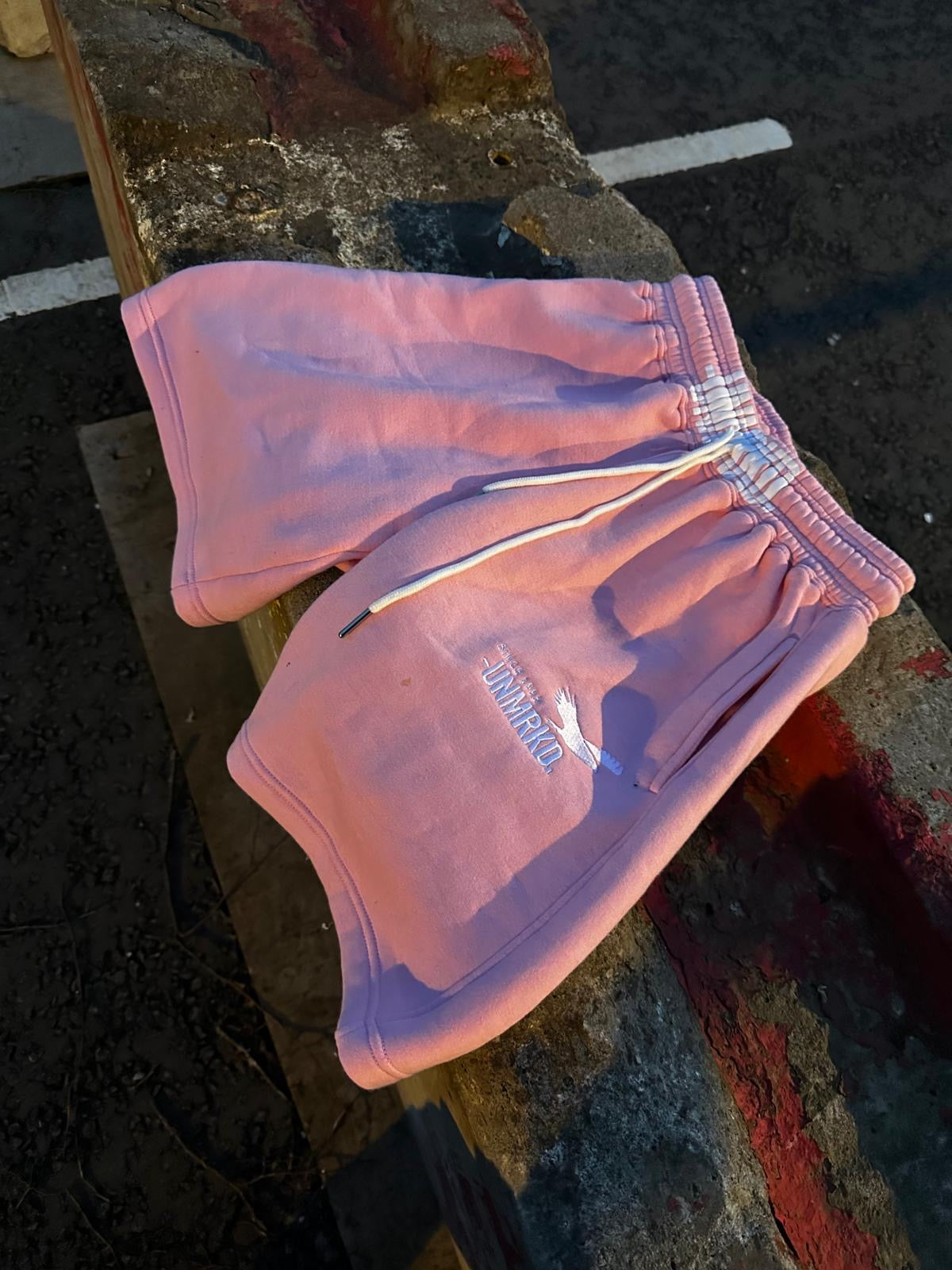 classic -UNMRKD. shorts 'pink'
