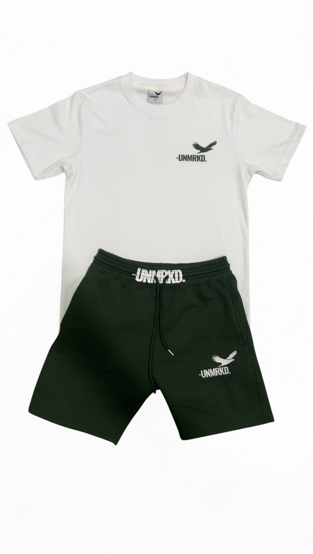 classic -UNMRKD. Tee and shorts set ‘white&green’
